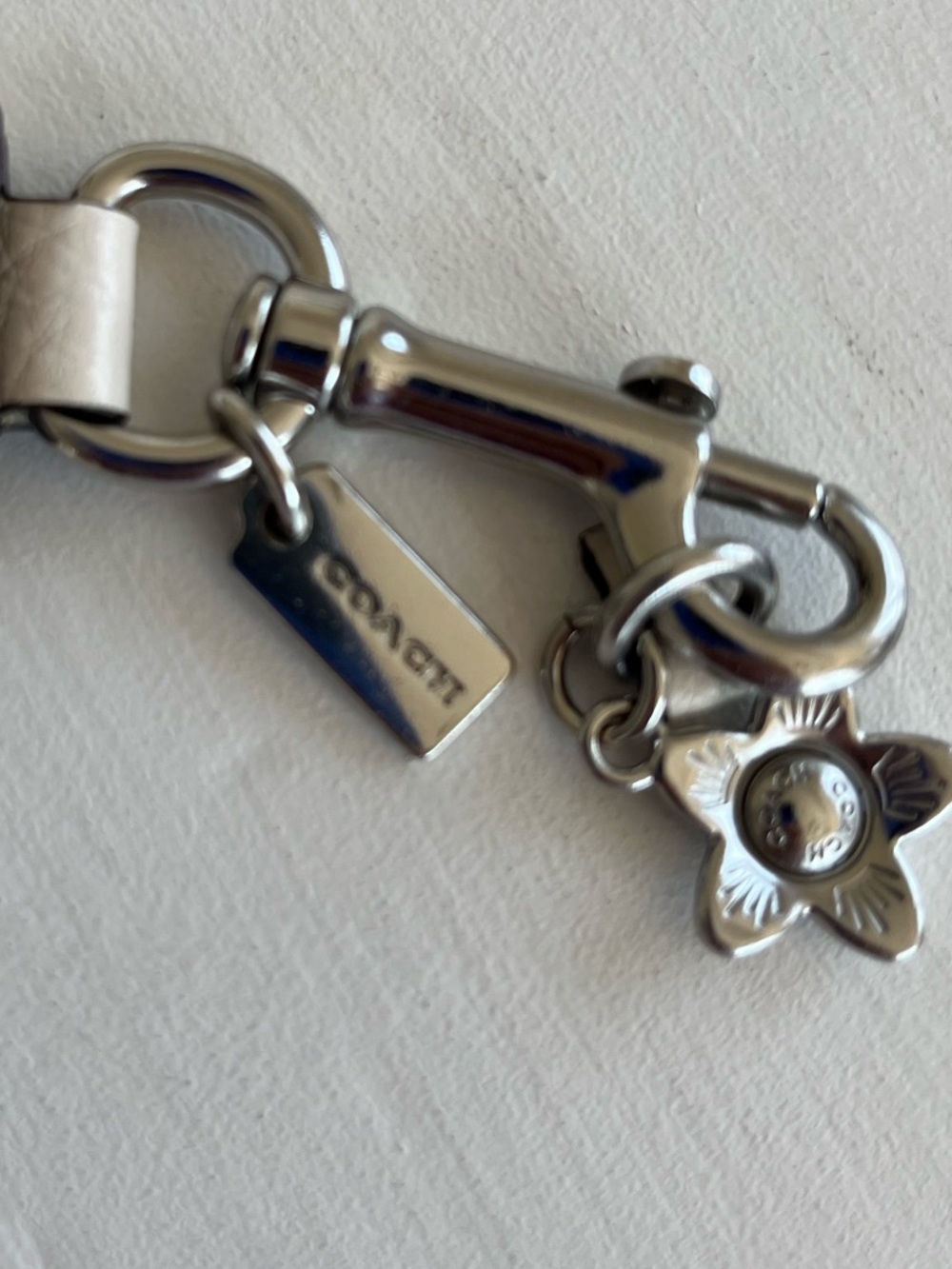 Coach Key Ring - Picture 2 of 4